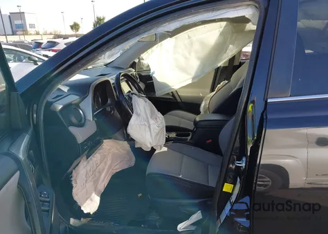 2018 Toyota Rav4 Hybrid Xle z USA, uszkodzony, nr VIN JTMRJREVXJD181115